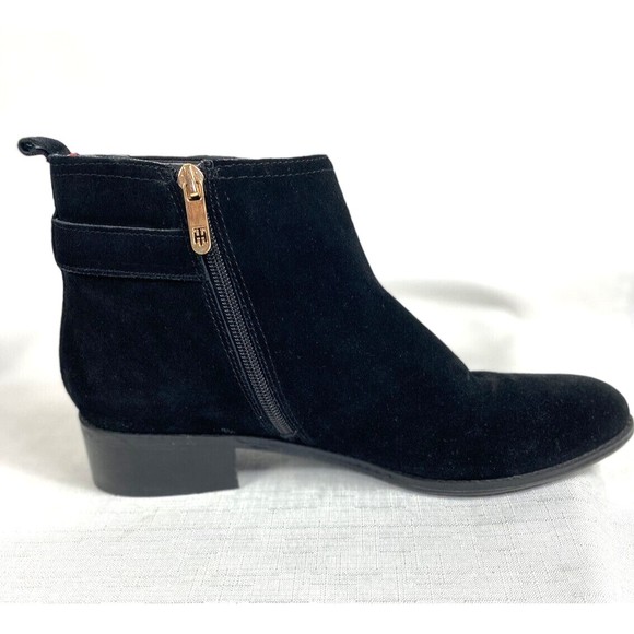 Tommy Hilfiger Women’s Bootie Black Size 10M Suede Boots Chelsea Gold Hardware - Picture 10 of 16